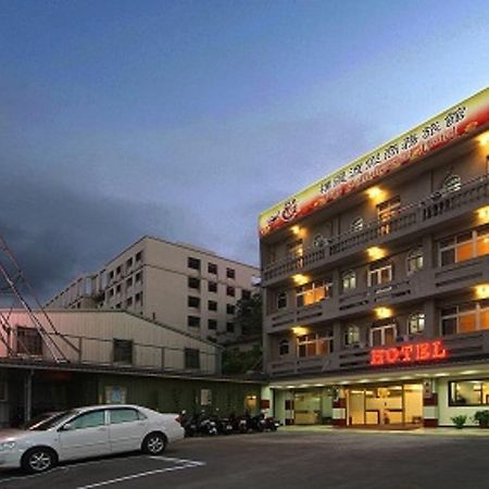 พูติ คอมเมอร์เชี่ยล โฮเต็ล Hotel หลงตัน ภายนอก รูปภาพ