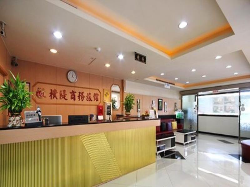 พูติ คอมเมอร์เชี่ยล โฮเต็ล Hotel หลงตัน ภายนอก รูปภาพ